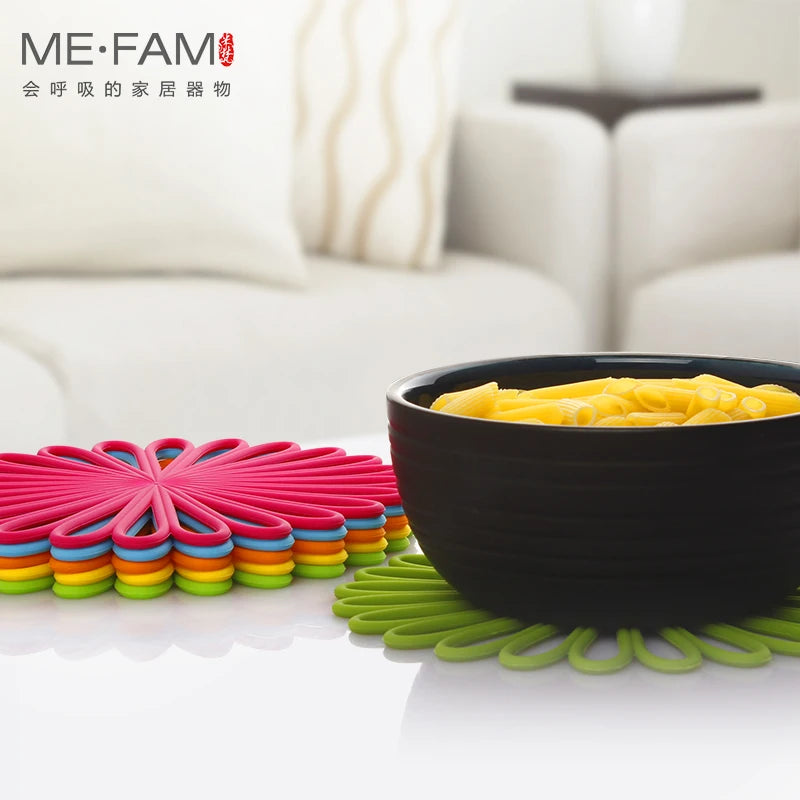 New Silicone Trivet Mat Geometric Flower Woven Pads Durable Insulated Non Slip Heat Resistance Placemat Table Protect Decoration