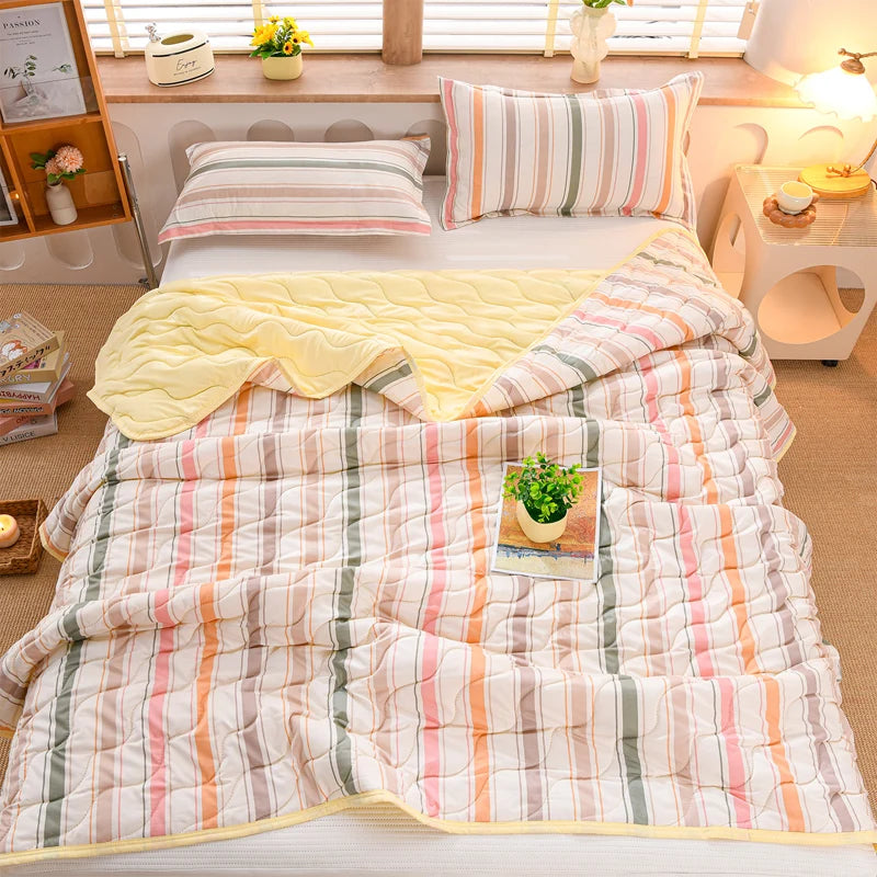 Breathable Quilted Summer Blanket Cooling Skin-friendly Comforter Soft Lightweight Quilt Well-vetilated Single Double  Duvet Set