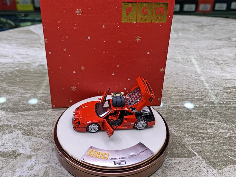 PGM 1:64 F40 Christmas Edition Alloy Fully Open Limited to 999 Pieces Simulation Resin Alloy Static Car Model Toys Gift