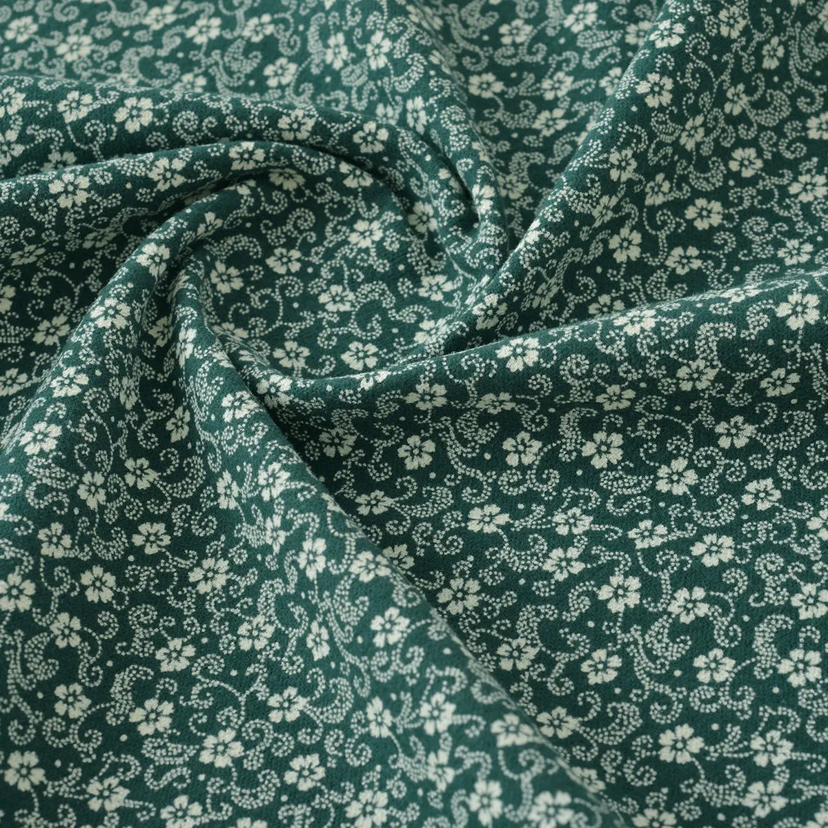 100% Cotton Brushed Printed Sewing Fabric Sold By The Meter Ideal For Making Children's Clothing Shirts Pajamas And DIY Crafts