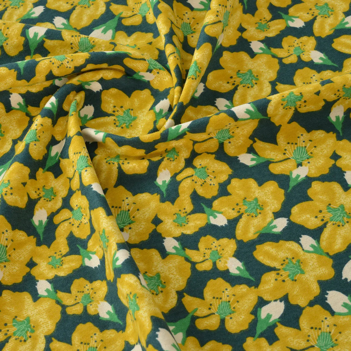 100% Cotton Brushed Printed Sewing Fabric Sold By The Meter Ideal For Making Children's Clothing Shirts Pajamas And DIY Crafts