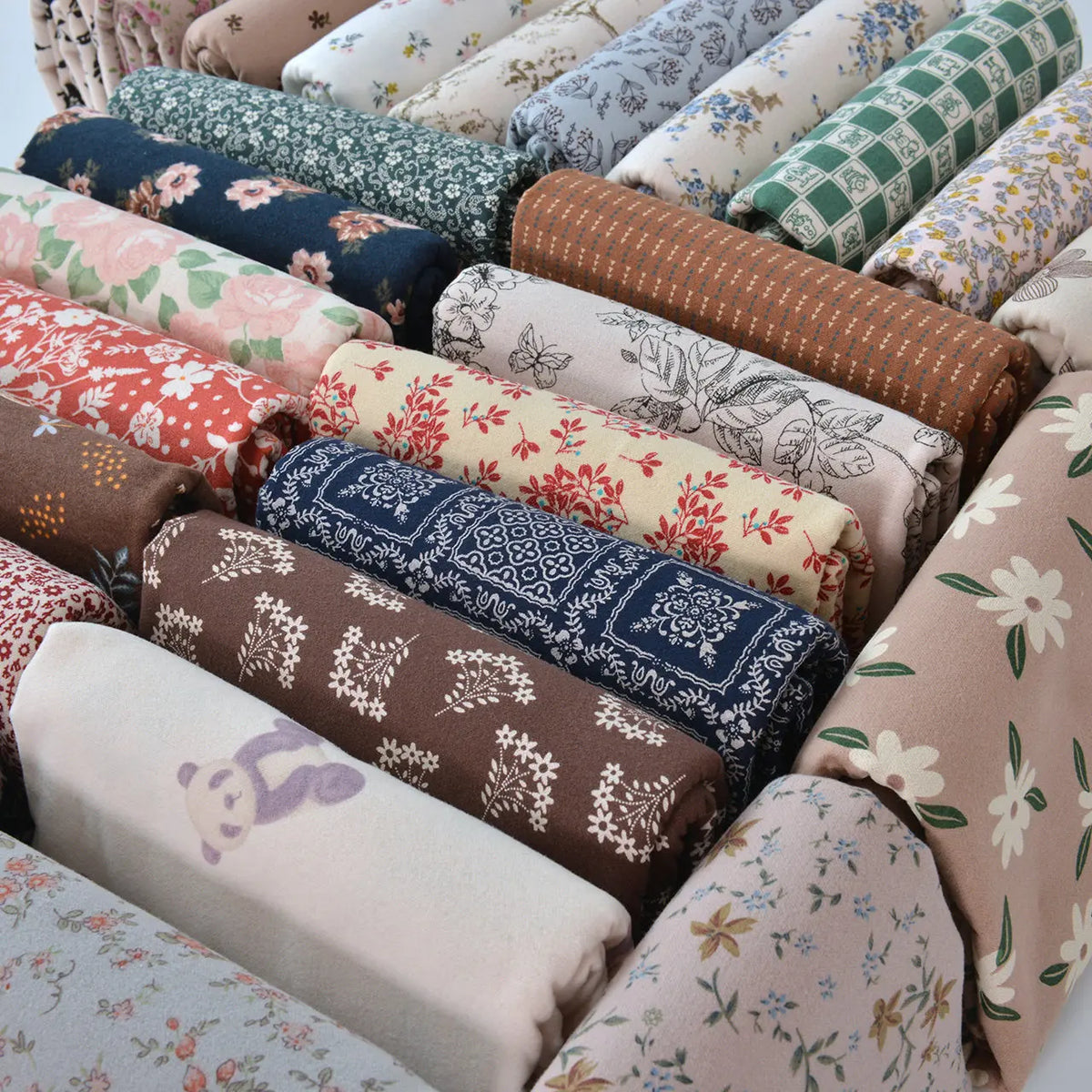 100% Cotton Brushed Printed Sewing Fabric Sold By The Meter Ideal For Making Children's Clothing Shirts Pajamas And DIY Crafts