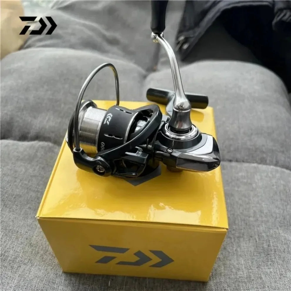 Daiwa Rubias Spinning Wheel LUVIA Lightweight Spinning Wheel Suitable for Any Fish Spinning Wheel Metal Fishing Wheel