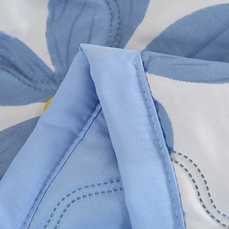 Cool Refreshing Soft Summer Quilt Skin Friendly Breathable Flower Printing Air Conditioner Blanket Thin Well-vetilated Comforter