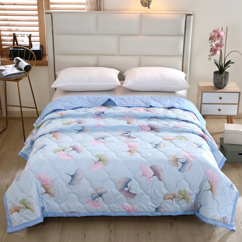 Cool Refreshing Soft Summer Quilt Skin Friendly Breathable Flower Printing Air Conditioner Blanket Thin Well-vetilated Comforter