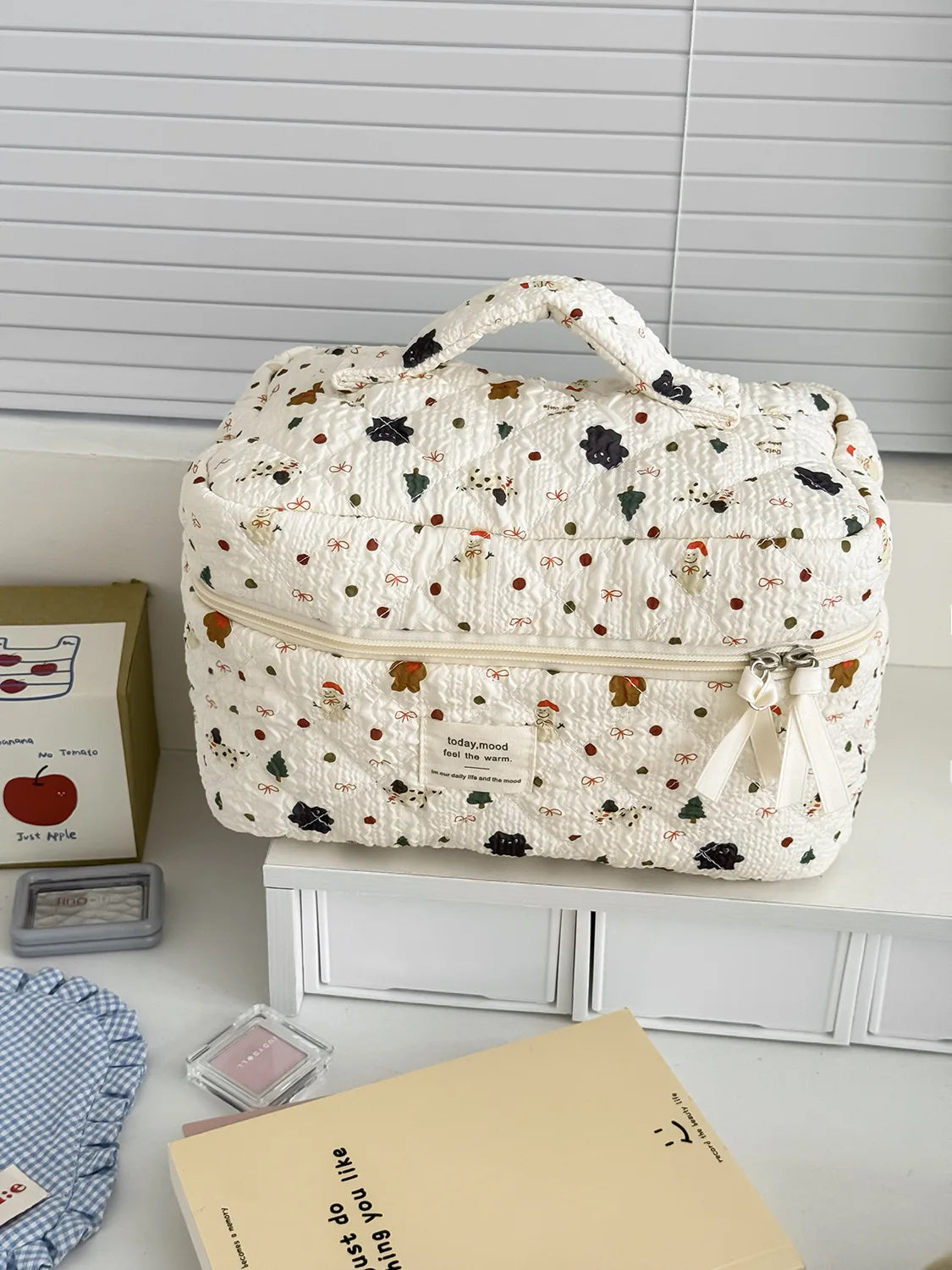 Ladies' Cosmetic Bags Cartoon Snowman Large Capacity Portable Storage Bags Teddy Bear Print Christmas Cute Kawaii Makeup Bags