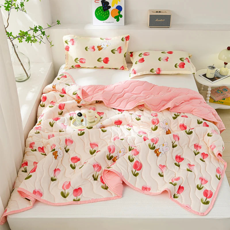 Breathable Quilted Summer Blanket Cooling Skin-friendly Comforter Soft Lightweight Quilt Well-vetilated Single Double  Duvet Set