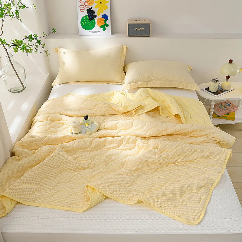 Breathable Quilted Summer Blanket Cooling Skin-friendly Comforter Soft Lightweight Quilt Well-vetilated Single Double  Duvet Set