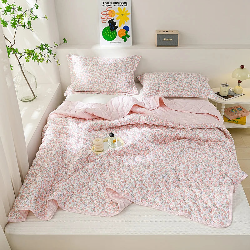 Breathable Quilted Summer Blanket Cooling Skin-friendly Comforter Soft Lightweight Quilt Well-vetilated Single Double  Duvet Set