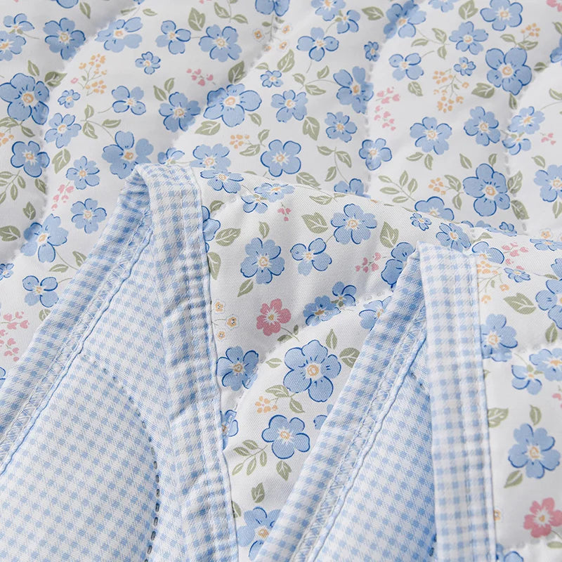 Breathable Quilted Summer Blanket Cooling Skin-friendly Comforter Soft Lightweight Quilt Well-vetilated Single Double  Duvet Set