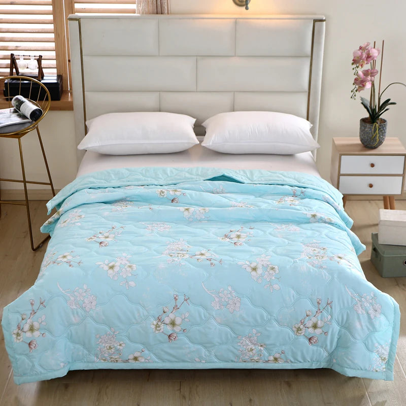 Cool Refreshing Soft Summer Quilt Skin Friendly Breathable Flower Printing Air Conditioner Blanket Thin Well-vetilated Comforter