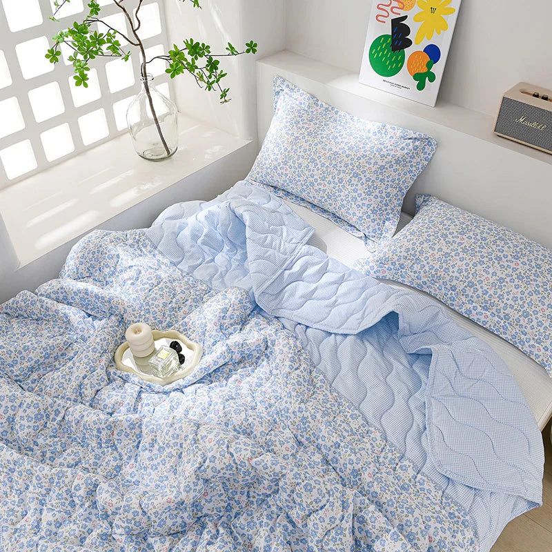 Breathable Quilted Summer Blanket Cooling Skin-friendly Comforter Soft Lightweight Quilt Well-vetilated Single Double  Duvet Set