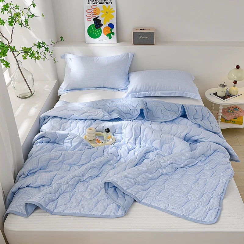 Breathable Quilted Summer Blanket Cooling Skin-friendly Comforter Soft Lightweight Quilt Well-vetilated Single Double  Duvet Set